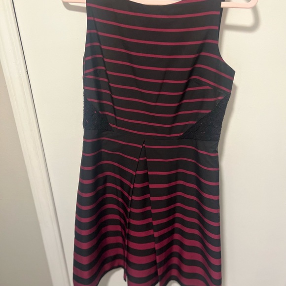 Loft Dress. Size 2 - Picture 2 of 3
